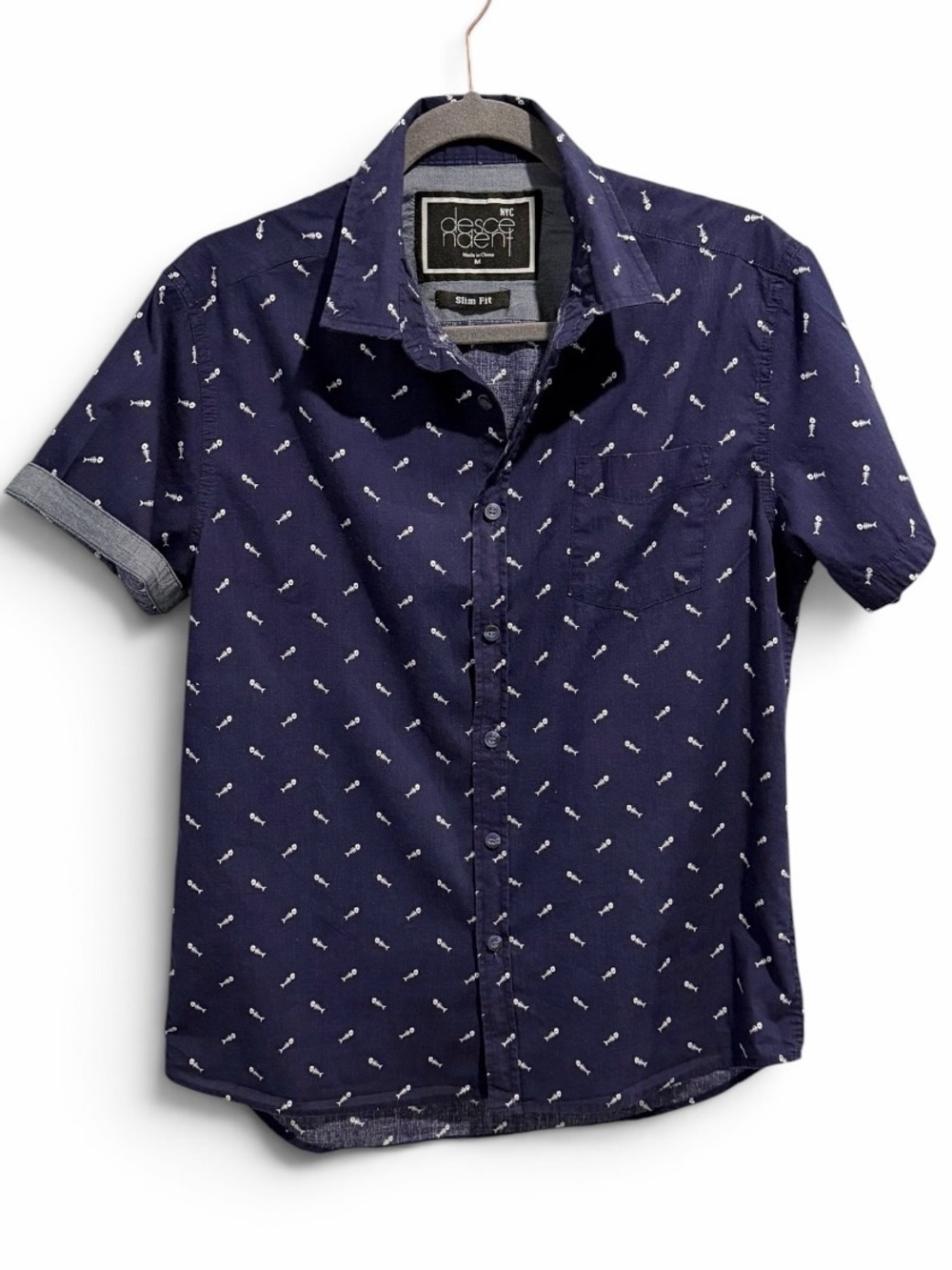 Descendent NYC Men's Navy Fishbone Short Sleeve Button-Down Medium Slim